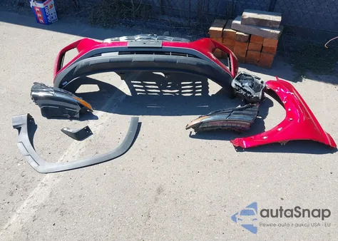 2022 Hyundai Tucson Sel z USA, uszkodzony, nr VIN 5NMJCCAE2NH095465